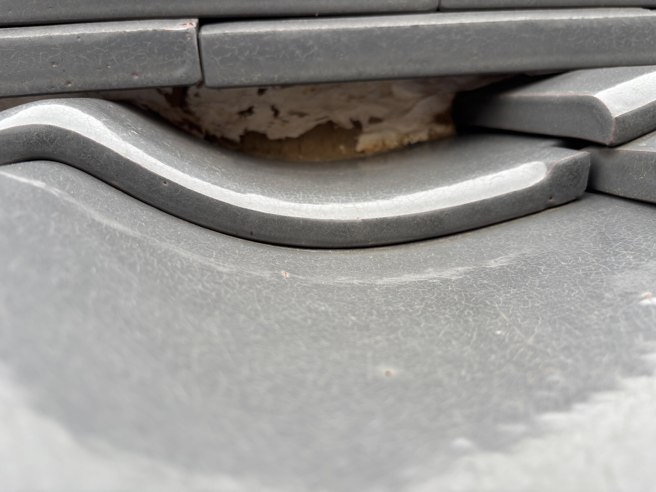 一宮市　Ｋ様邸　屋根瓦漆喰左官工事｜愛知・岐阜で屋根工事・修理・リフォームは一宮市のエスジーコンストラクション｜火災保険対応｜工事後毎年１年点検無料