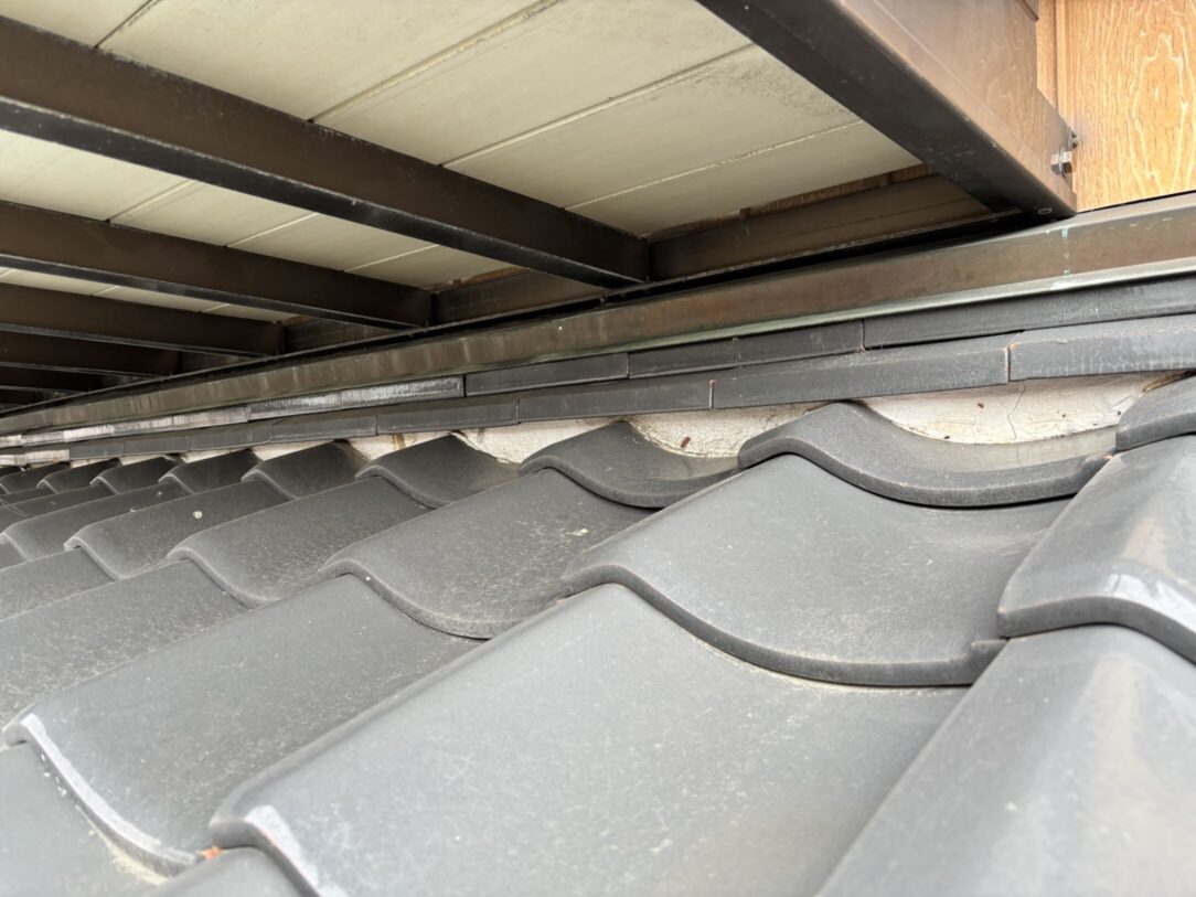 一宮市　Ｋ様邸　屋根瓦漆喰左官工事｜愛知・岐阜で屋根工事・修理・リフォームは一宮市のエスジーコンストラクション｜火災保険対応｜工事後毎年１年点検無料