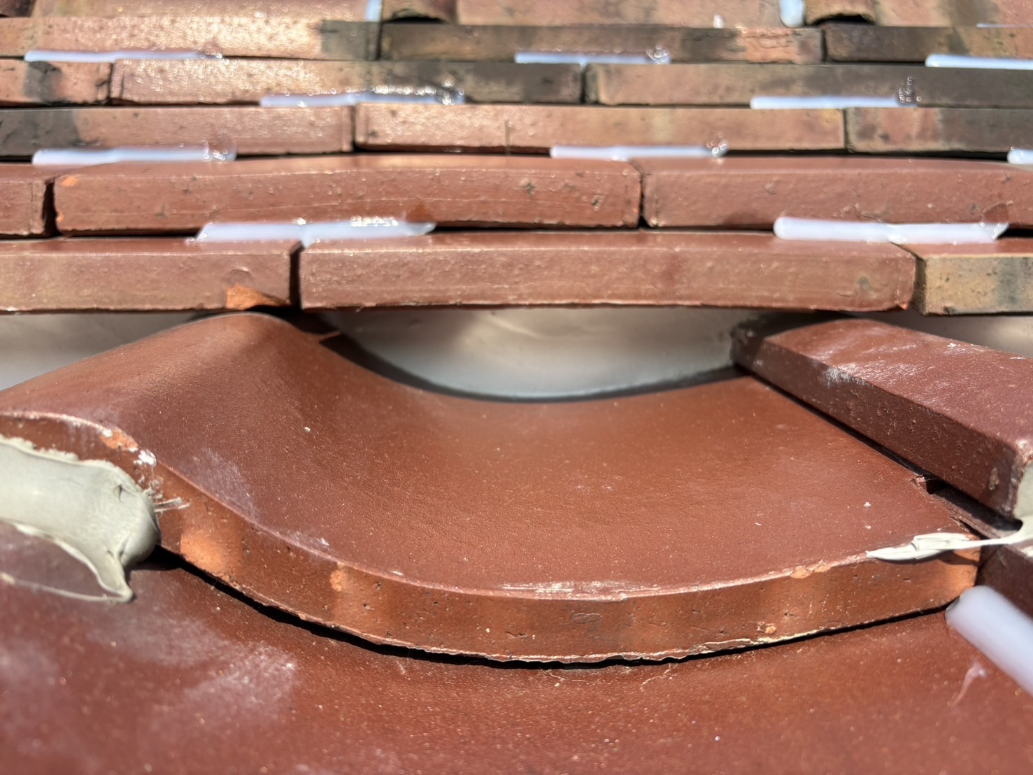 春日井市　T様邸　　棟部漆喰左官工事｜愛知・岐阜で屋根工事・修理・リフォームは一宮市のエスジーコンストラクション｜火災保険対応｜工事後毎年１年点検無料