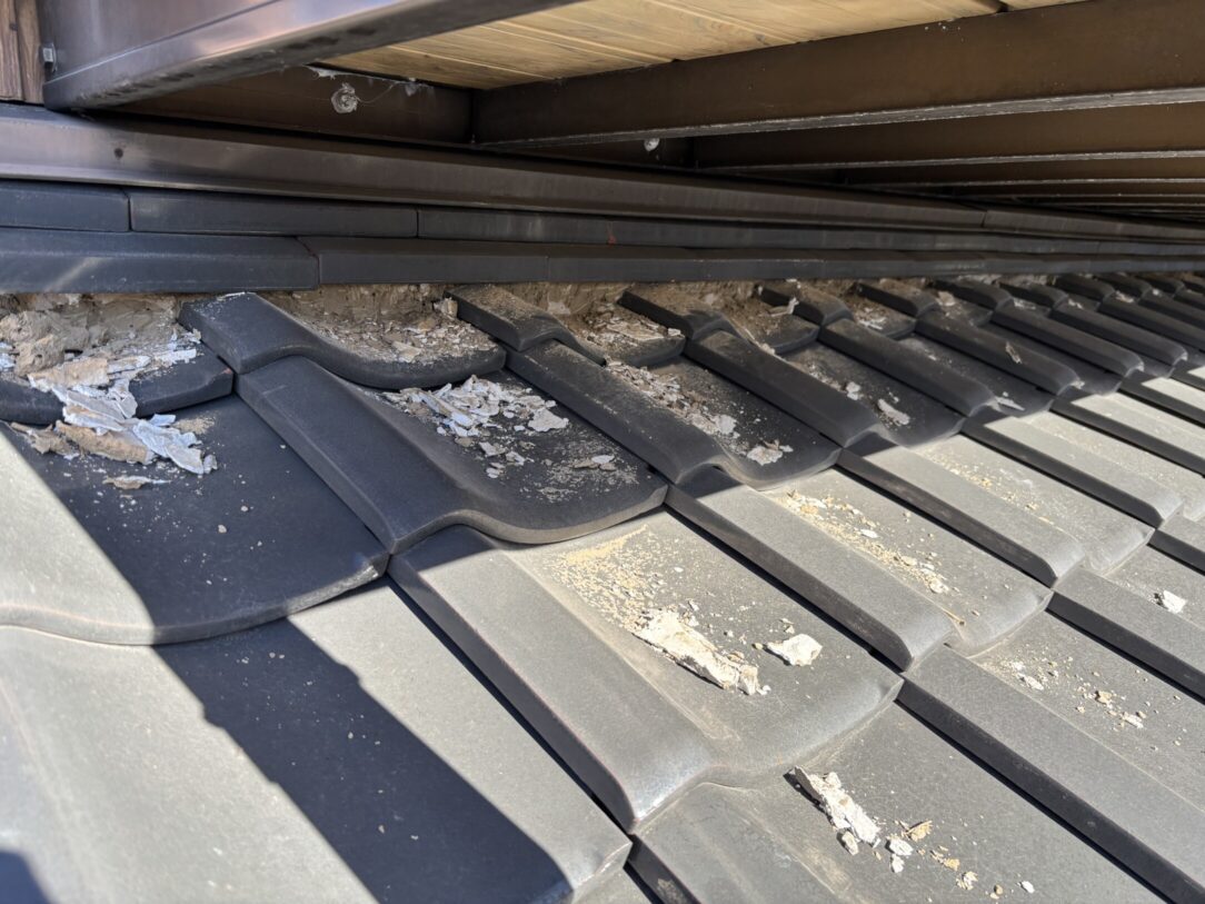 一宮市　Ｋ様邸　屋根瓦漆喰左官工事｜愛知・岐阜で屋根工事・修理・リフォームは一宮市のエスジーコンストラクション｜火災保険対応｜工事後毎年１年点検無料