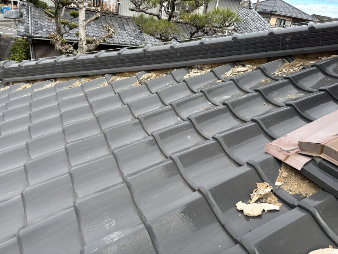 一宮市　Ｋ様邸　屋根瓦漆喰左官工事｜愛知・岐阜で屋根工事・修理・リフォームは一宮市のエスジーコンストラクション｜火災保険対応｜工事後毎年１年点検無料