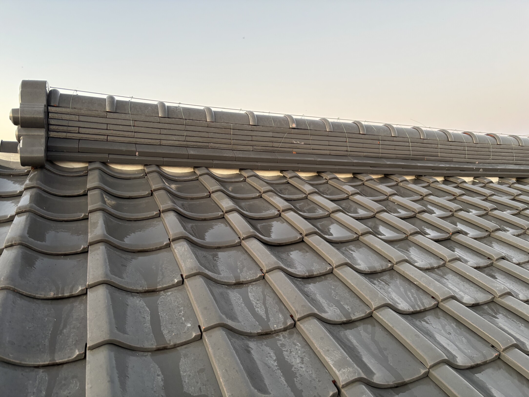 一宮市　Ｋ様邸　屋根瓦漆喰左官工事｜愛知・岐阜で屋根工事・修理・リフォームは一宮市のエスジーコンストラクション｜火災保険対応｜工事後毎年１年点検無料