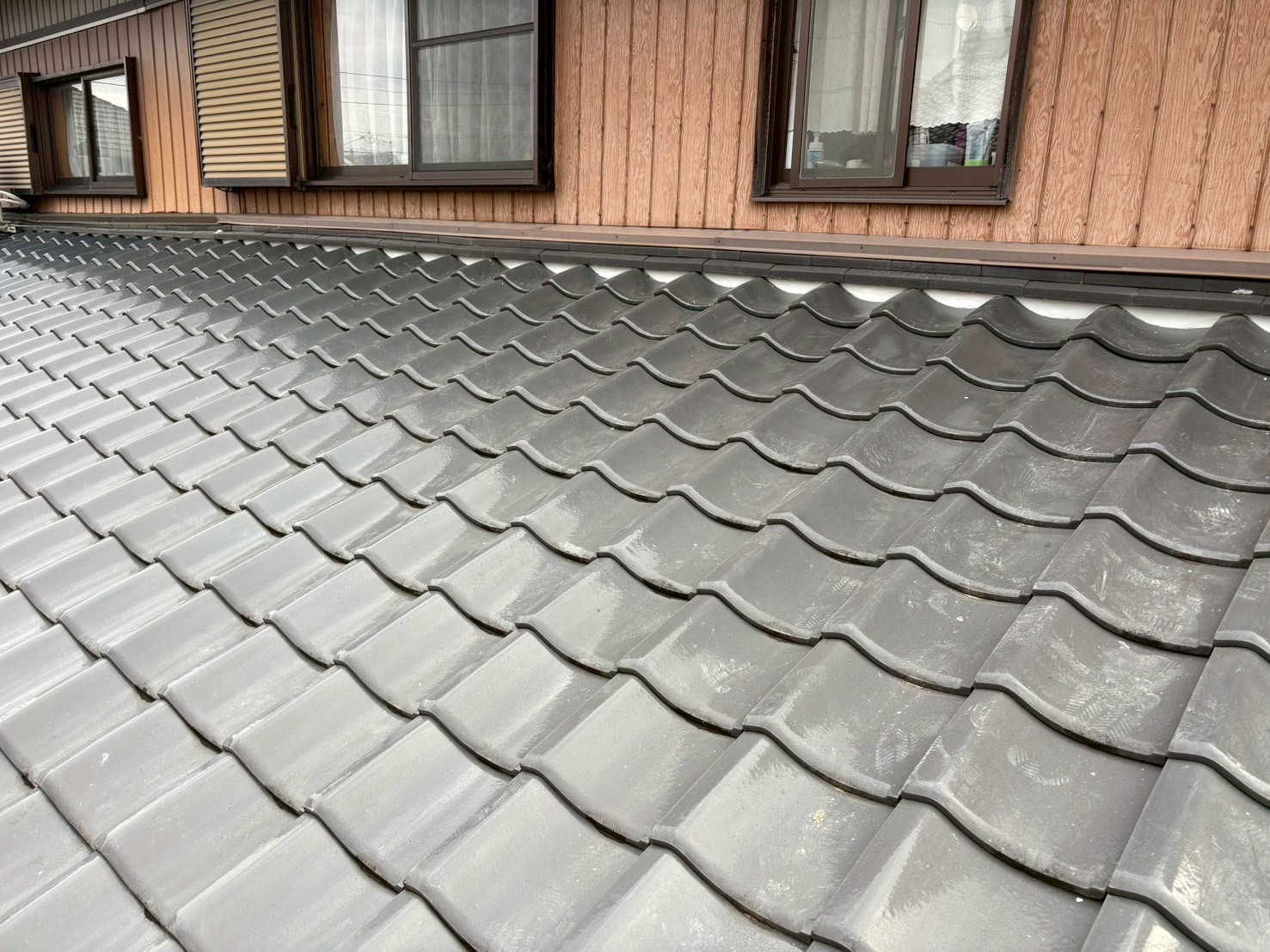 一宮市　Ｋ様邸　屋根瓦漆喰左官工事｜愛知・岐阜で屋根工事・修理・リフォームは一宮市のエスジーコンストラクション｜火災保険対応｜工事後毎年１年点検無料