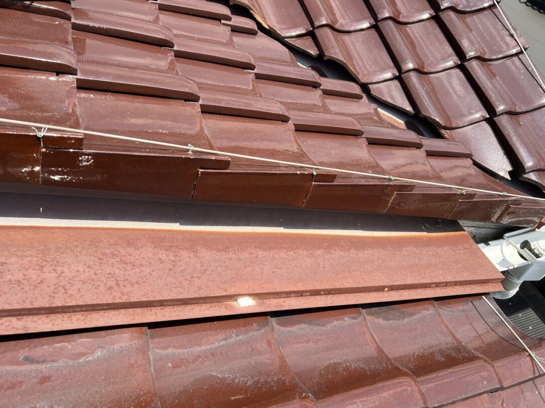 津島市　O様邸　　　瓦屋根漆喰左官工事　一部板金塗装｜愛知・岐阜で屋根工事・修理・リフォームは一宮市のエスジーコンストラクション｜火災保険対応｜工事後毎年１年点検無料