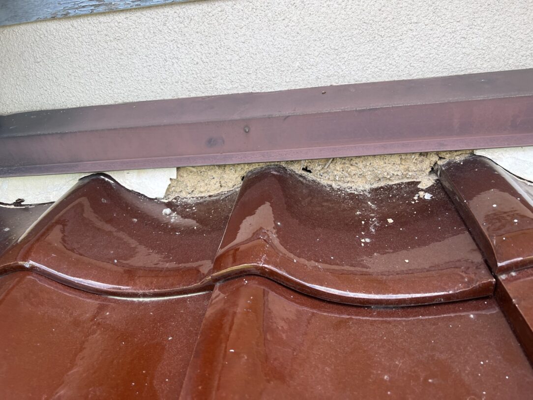 津島市　O様邸　　　瓦屋根漆喰左官工事　一部板金塗装｜愛知・岐阜で屋根工事・修理・リフォームは一宮市のエスジーコンストラクション｜火災保険対応｜工事後毎年１年点検無料