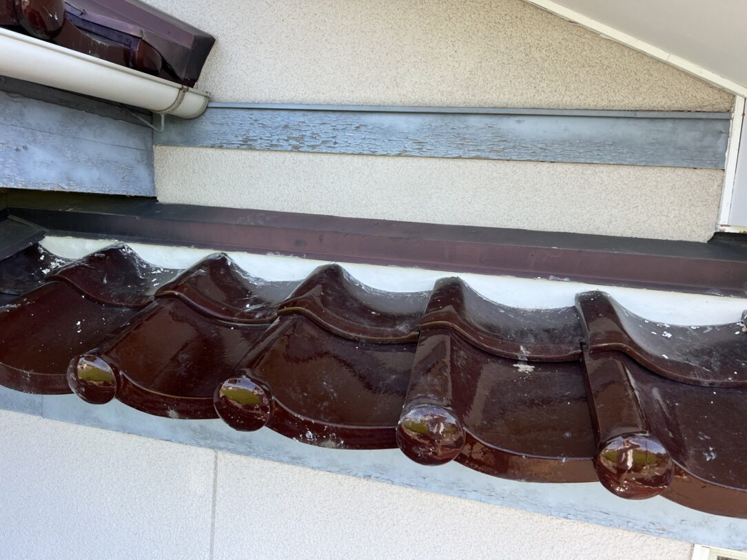 津島市　O様邸　　　瓦屋根漆喰左官工事　一部板金塗装｜愛知・岐阜で屋根工事・修理・リフォームは一宮市のエスジーコンストラクション｜火災保険対応｜工事後毎年１年点検無料