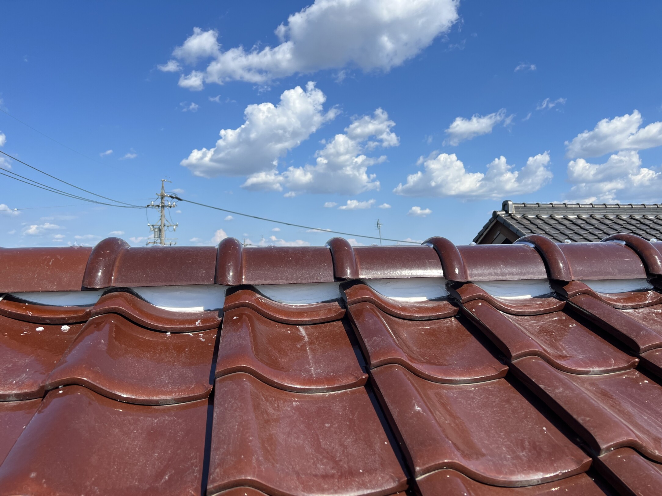 津島市　O様邸　　　瓦屋根漆喰左官工事　一部板金塗装｜愛知・岐阜で屋根工事・修理・リフォームは一宮市のエスジーコンストラクション｜火災保険対応｜工事後毎年１年点検無料