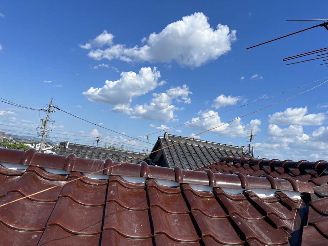 津島市　O様邸　　　瓦屋根漆喰左官工事　一部板金塗装｜愛知・岐阜で屋根工事・修理・リフォームは一宮市のエスジーコンストラクション｜火災保険対応｜工事後毎年１年点検無料