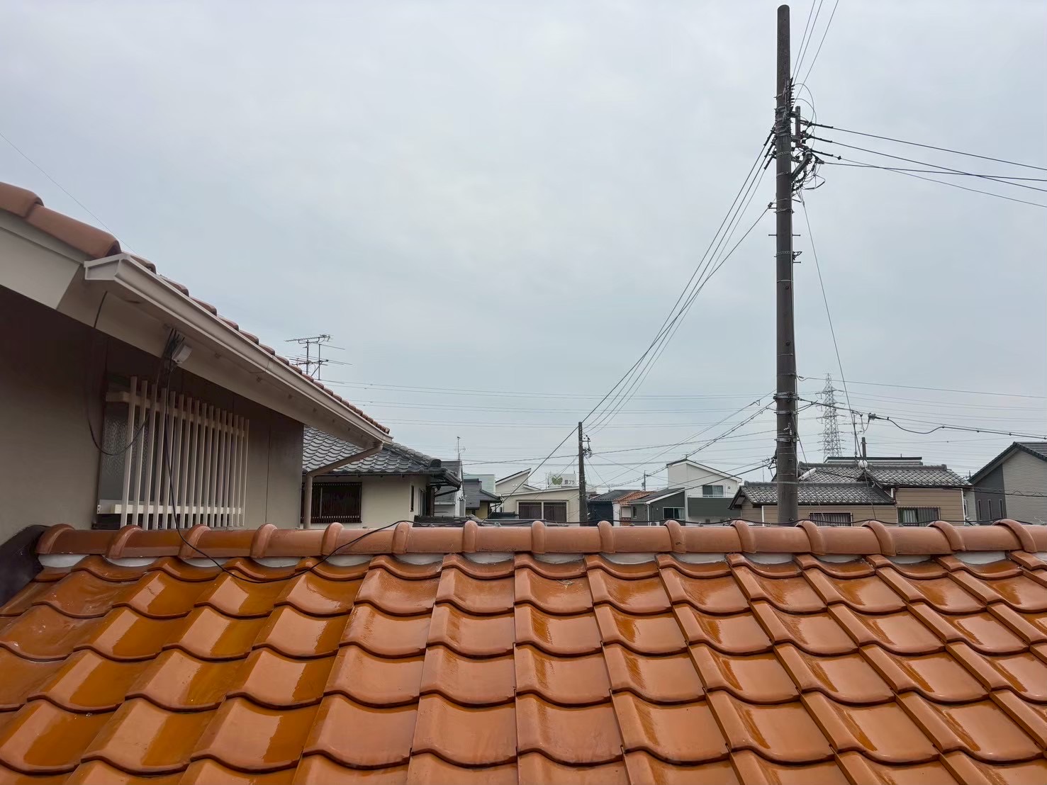 稲沢市　Ｉ様邸　　　屋根瓦　漆喰左官工事｜愛知・岐阜で屋根工事・修理・リフォームは一宮市のエスジーコンストラクション｜火災保険対応｜工事後毎年１年点検無料