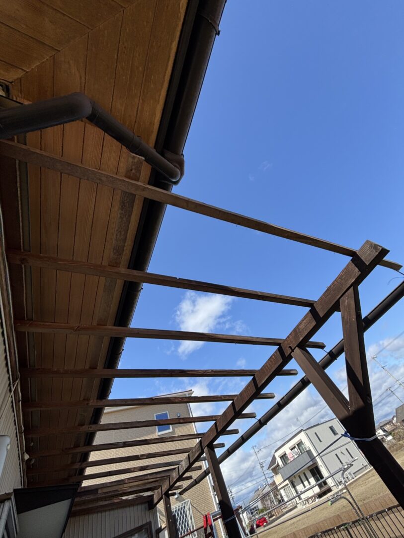 一宮市　O様邸　　　ベランダ波板交換｜愛知・岐阜で屋根工事・修理・リフォームは一宮市のエスジーコンストラクション｜火災保険対応｜工事後毎年１年点検無料