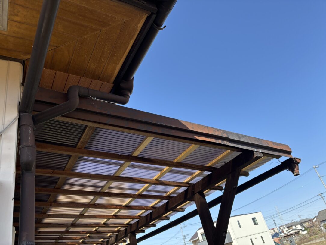 一宮市　O様邸　　　ベランダ波板交換｜愛知・岐阜で屋根工事・修理・リフォームは一宮市のエスジーコンストラクション｜火災保険対応｜工事後毎年１年点検無料