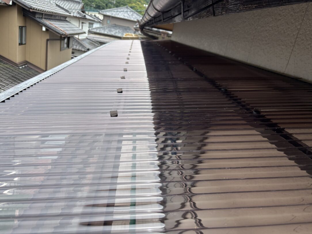 岐阜市　W様邸　　　ベランダ波板交換｜愛知・岐阜で屋根工事・修理・リフォームは一宮市のエスジーコンストラクション｜火災保険対応｜工事後毎年１年点検無料